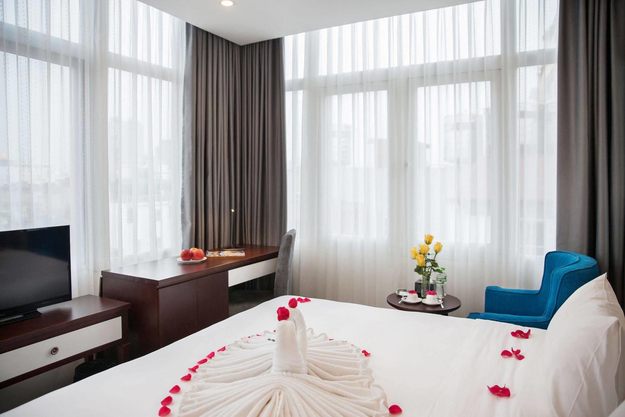 Skyline Hanoi Hotel Екстер'єр фото